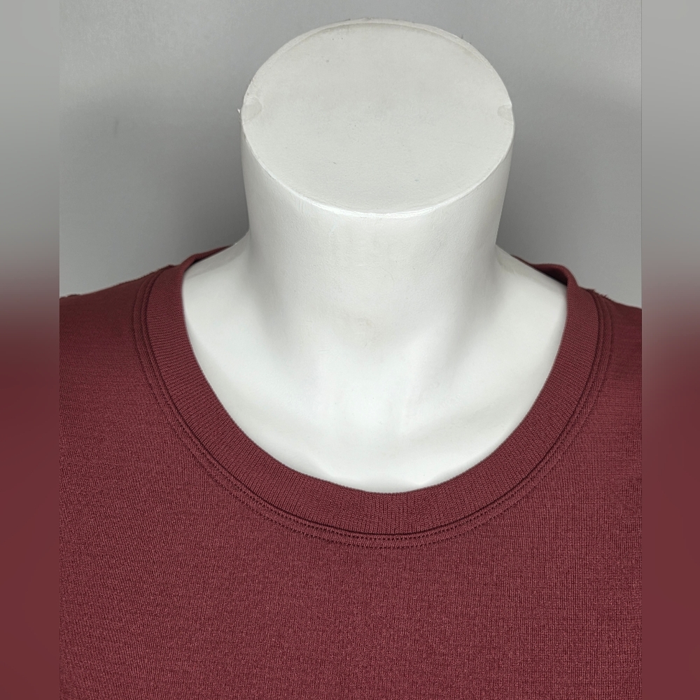 Lululemon Atletica ptp:20" (M/L) Sleeveless Burgundy Training Muscle Tee - Picture 4 of 9
